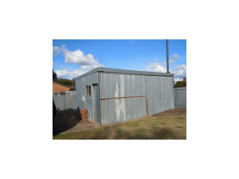 86 Bolton Street, Narrandera NSW 2700