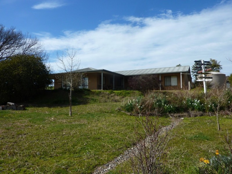 28 Bob’sCreek Road, Carabost NSW 2650
