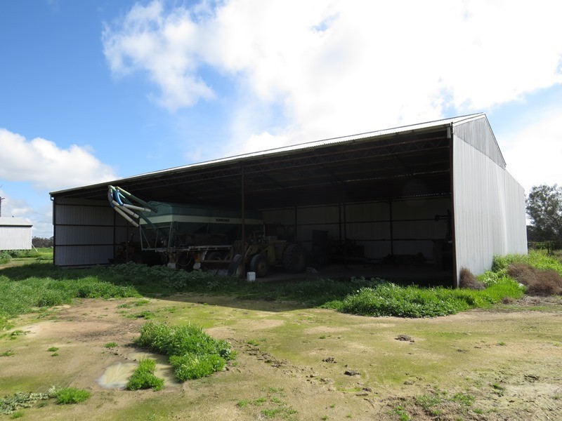 7498 Wakool Road, Barham NSW 2732