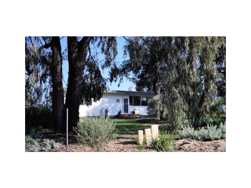 265 Southdown Road, Deniliquin NSW 2710
