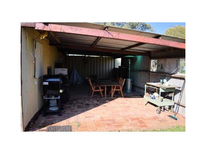 265 Southdown Road, Deniliquin NSW 2710