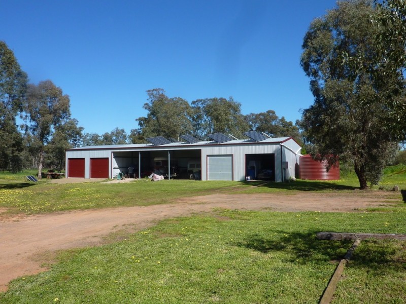 79 Croziers Lane., Ganmain NSW 2702