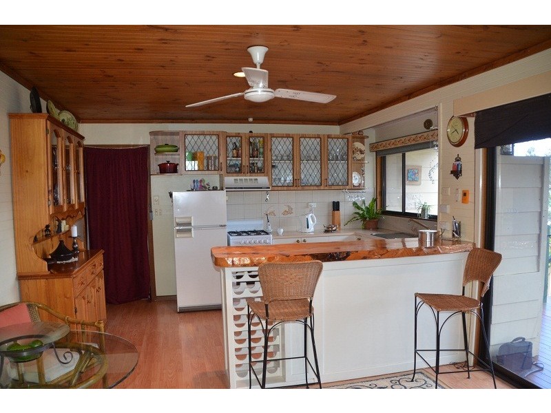 5 Reid Court, Tawonga South VIC 3698