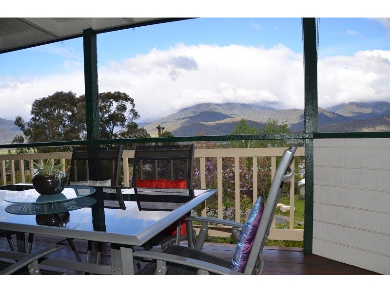 5 Reid Court, Tawonga South VIC 3698