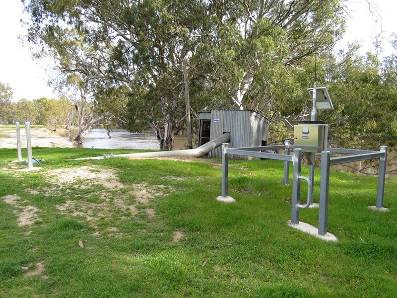 “LONGREACH” 2757 BALPOOL ROAD, Moulamein NSW 2733