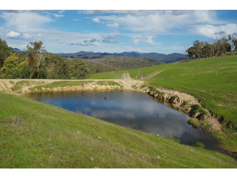 108 Pini Lane, Mudgegonga VIC 3737