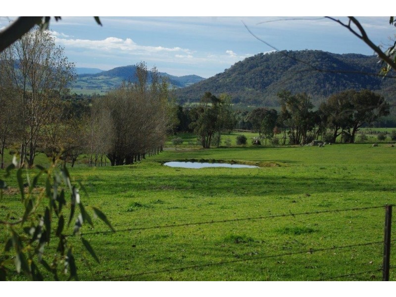 108 Pini Lane, Mudgegonga VIC 3737