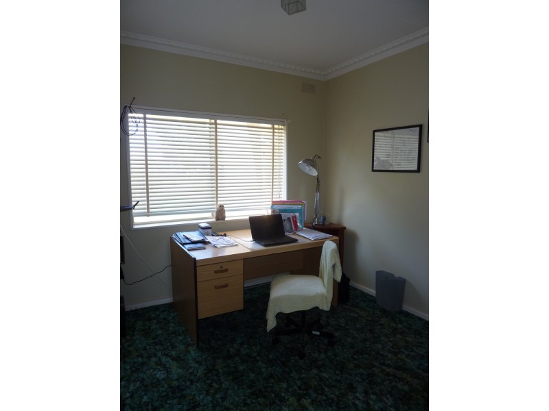 13 Goodes Lane, Coolamon NSW 2701