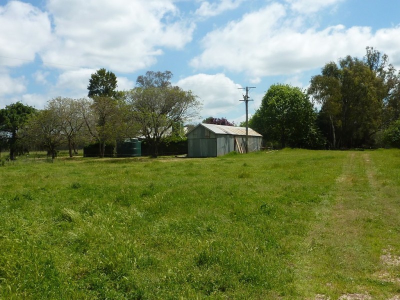 205 River Road, Wagga Wagga NSW 2650