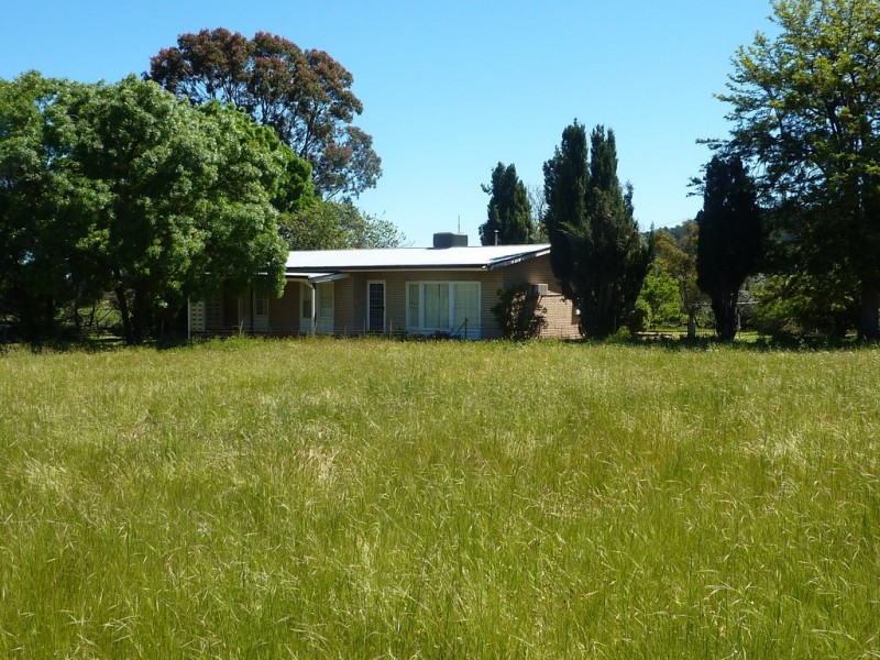 113 Coolamon Road, Wagga Wagga NSW 2650