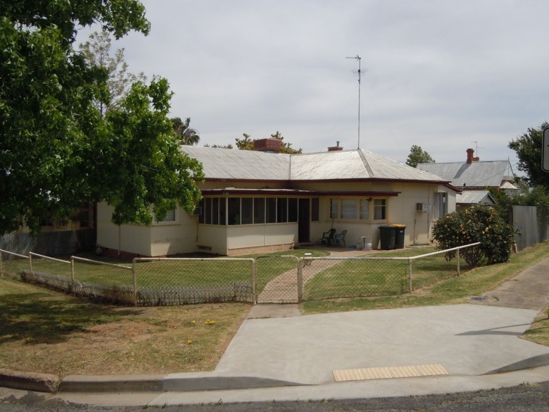 56 Whitton Street, Narrandera NSW 2700