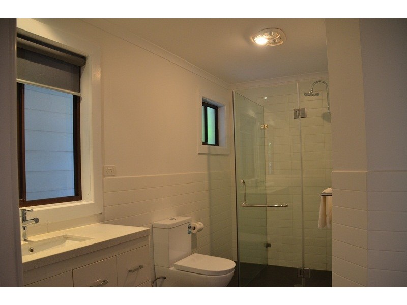 3 Station Street, Bright VIC 3741