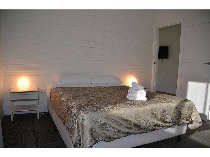 3 Station Street, Bright VIC 3741