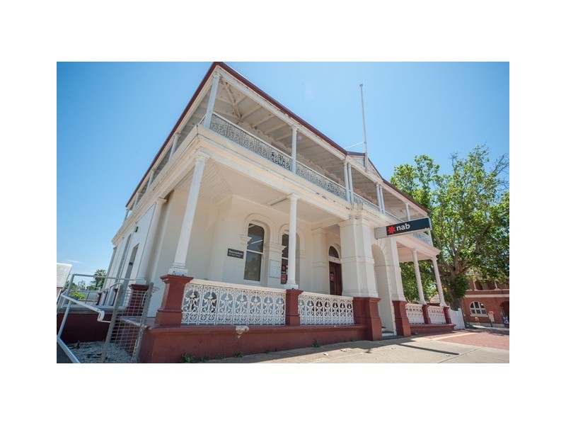 142 East Street, Narrandera NSW 2700