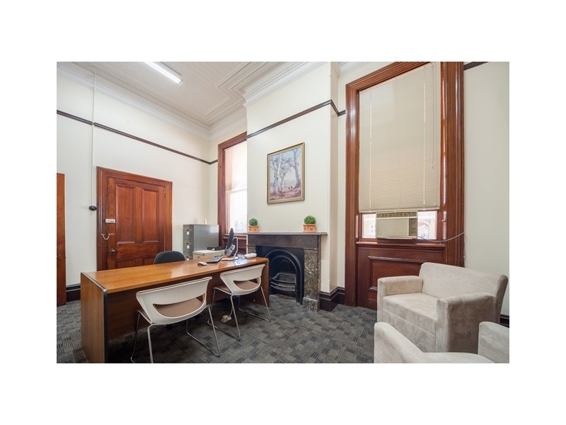 142 East Street, Narrandera NSW 2700