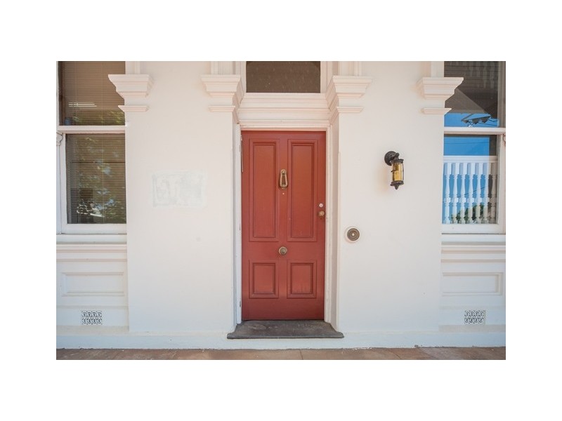 142 East Street, Narrandera NSW 2700