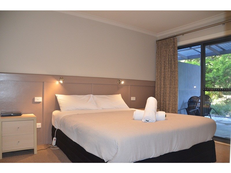 6/2-4 Gavan Street, Bright VIC 3741