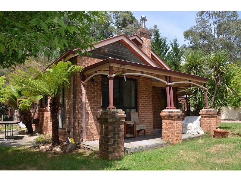 136 DelanyAvenue, Bright VIC 3741