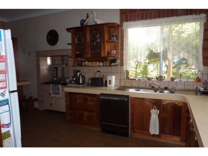 1147 Pattersons Road, Wagga Wagga NSW 2650