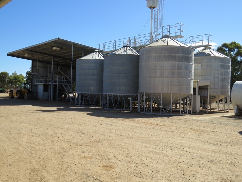 587 Rolfe Road, Finley NSW 2713