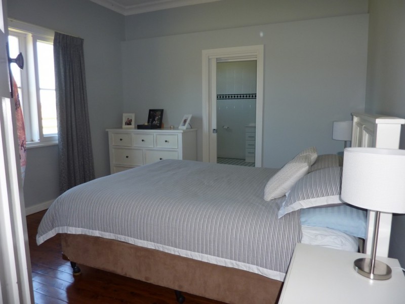 1106 Sturt Highway, Wagga Wagga NSW 2650