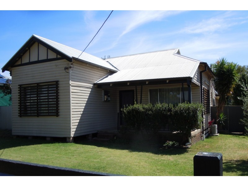 65 Twynam Street, Narrandera NSW 2700