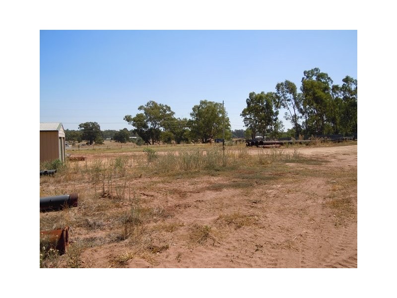 42 River Street, Narrandera NSW 2700