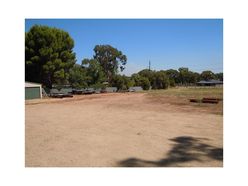 42 River Street, Narrandera NSW 2700