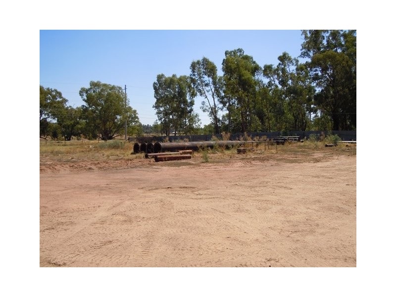 42 River Street, Narrandera NSW 2700