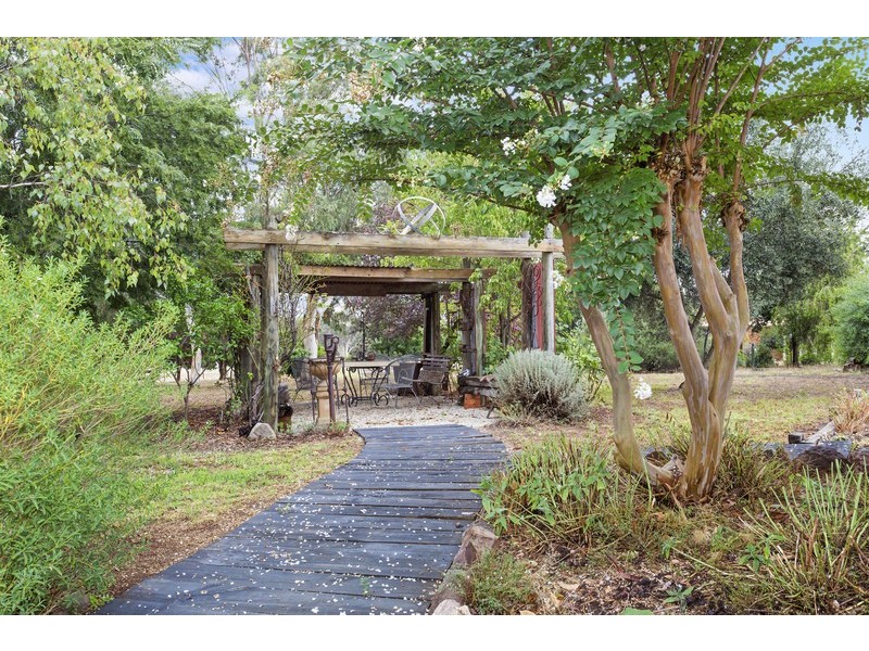 624 Glenellen Road, Jindera NSW 2642