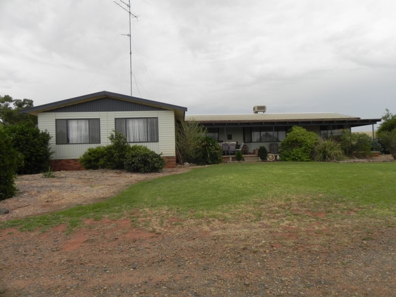 Lot 1and2 McInnes Street, Lake Cargelligo NSW 2672