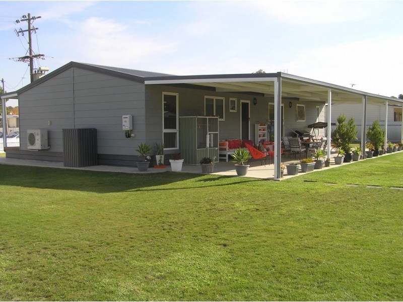 117 MAHONGA STREET, Jerilderie NSW 2716