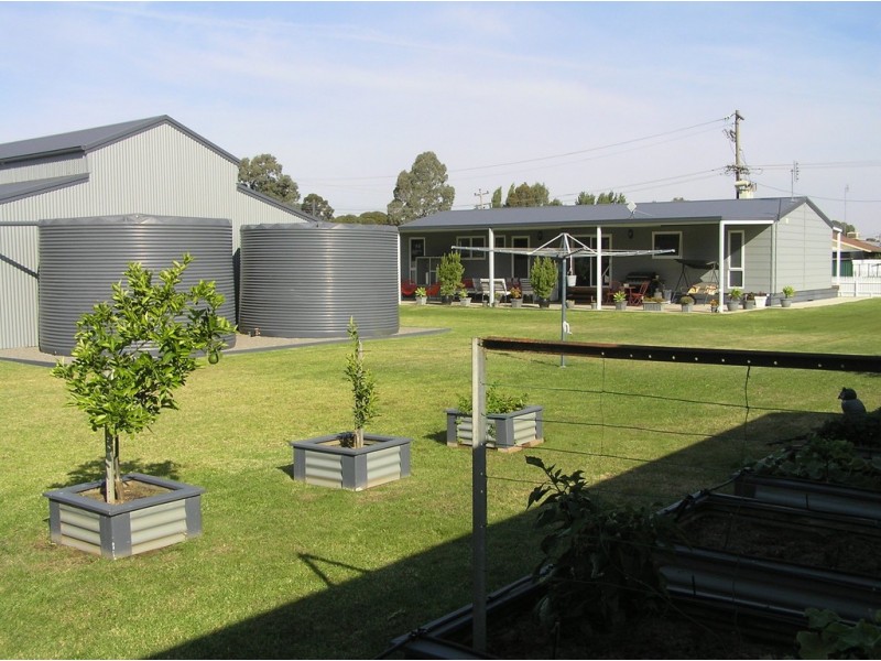 117 MAHONGA STREET, Jerilderie NSW 2716