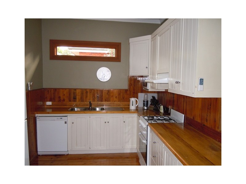 148 Larmer Street, Narrandera NSW 2700