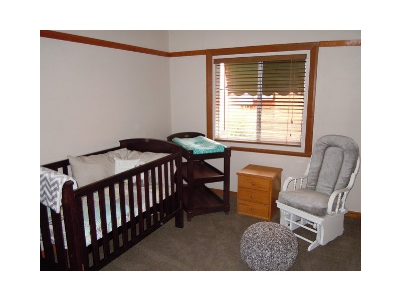 148 Larmer Street, Narrandera NSW 2700