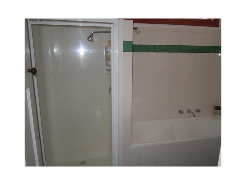 148 Larmer Street, Narrandera NSW 2700