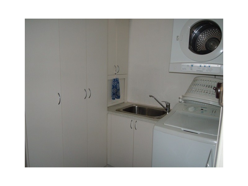 148 Larmer Street, Narrandera NSW 2700