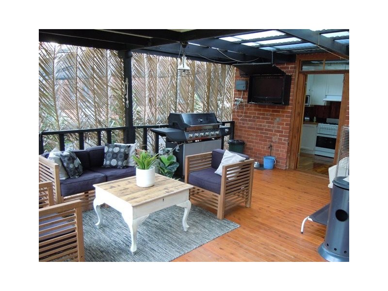 148 Larmer Street, Narrandera NSW 2700