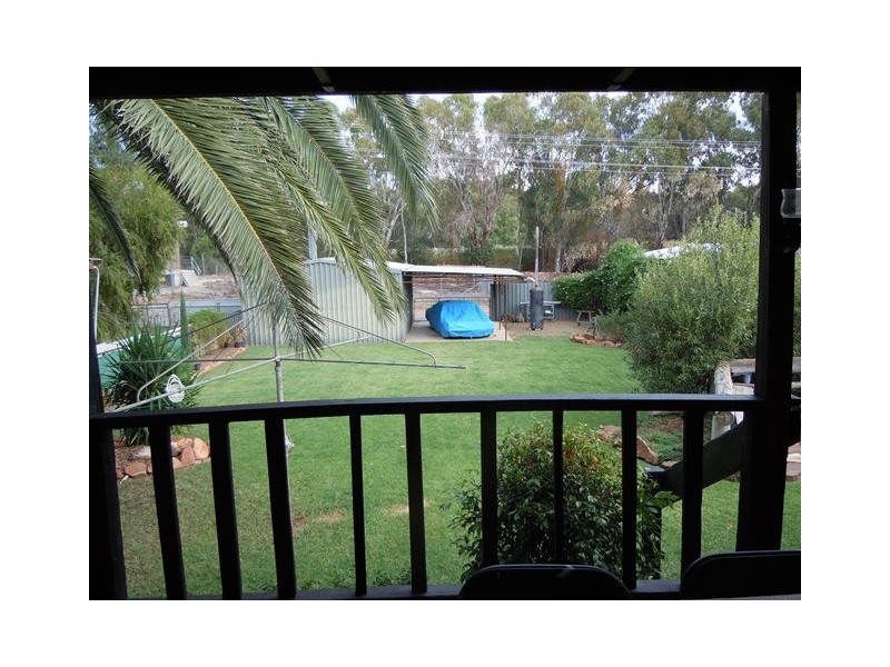 148 Larmer Street, Narrandera NSW 2700