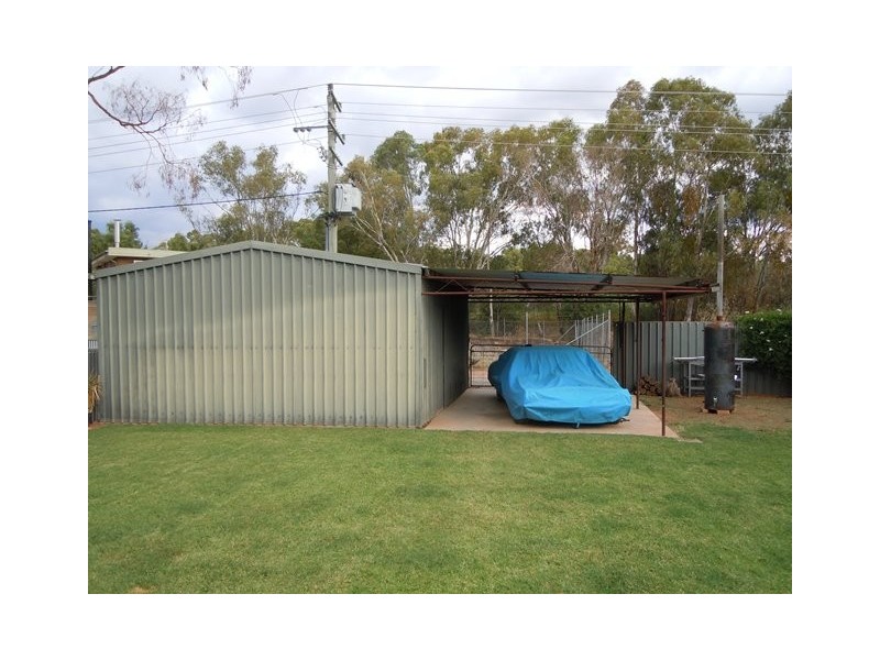 148 Larmer Street, Narrandera NSW 2700