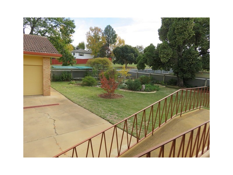28 Frederica Street, Narrandera NSW 2700