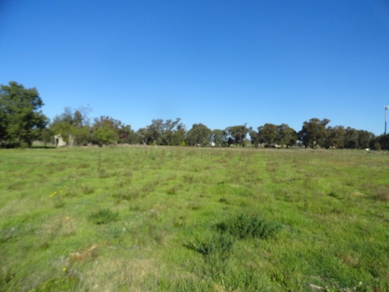 166-172 Kennedy Street, Howlong NSW 2643