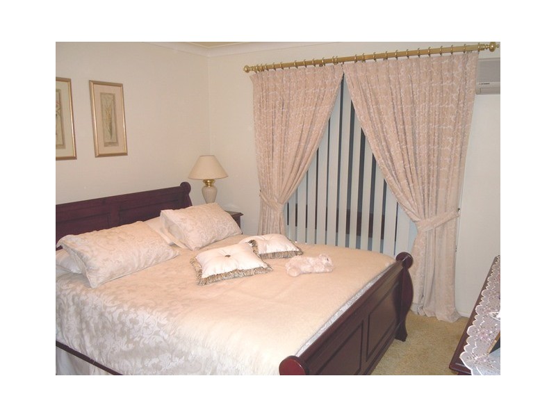 5 Ferrier Street, Narrandera NSW 2700