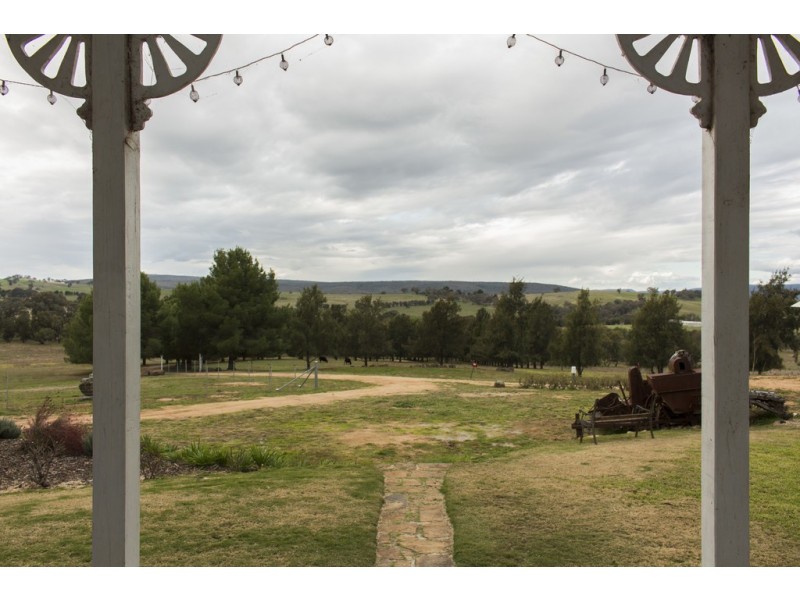 2836 SCENIC ROAD, Young NSW 2594