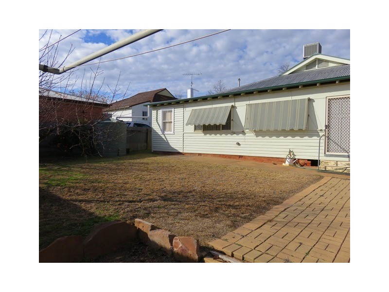 36 Jonsen Street, Narrandera NSW 2700