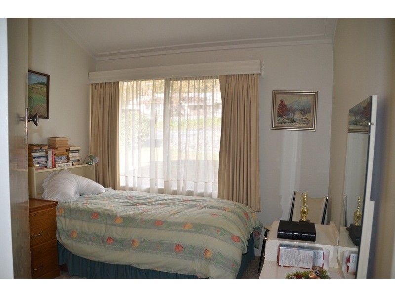 5 Mountain Avenue, Mount Beauty VIC 3699