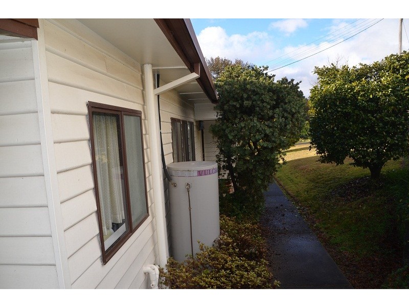 5 Mountain Avenue, Mount Beauty VIC 3699