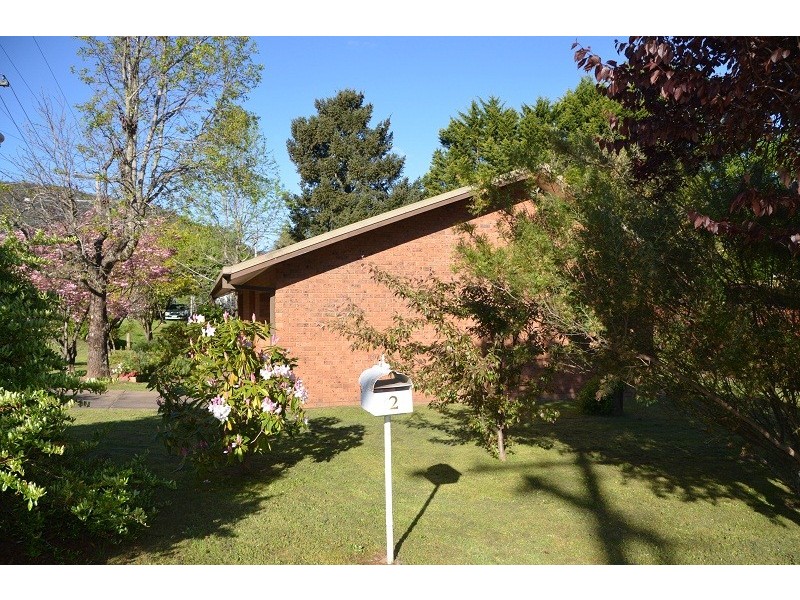2 Showers Avenue, Bright VIC 3741