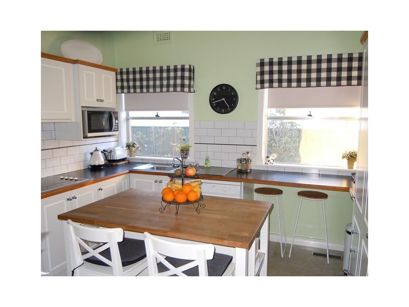 49 Willans Street, Narrandera NSW 2700