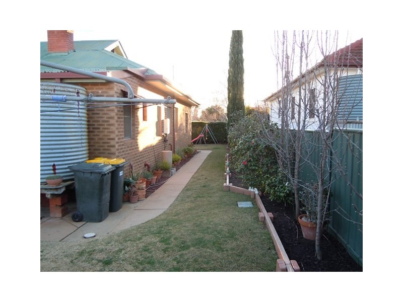 49 Willans Street, Narrandera NSW 2700